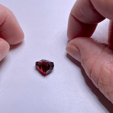 Load image into Gallery viewer, Malaya Garnet – Umba Valley, Tanzania
