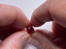 Load image into Gallery viewer, Malaya Garnet – Umba Valley, Tanzania
