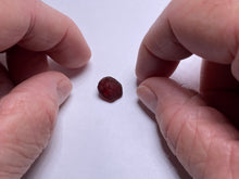 Load image into Gallery viewer, Malaya Garnet – Umba Valley, Tanzania
