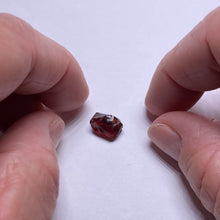 Load image into Gallery viewer, Malaya Garnet – Umba Valley, Tanzania
