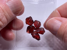 Load image into Gallery viewer, Malaya Garnet – Umba Valley, Tanzania
