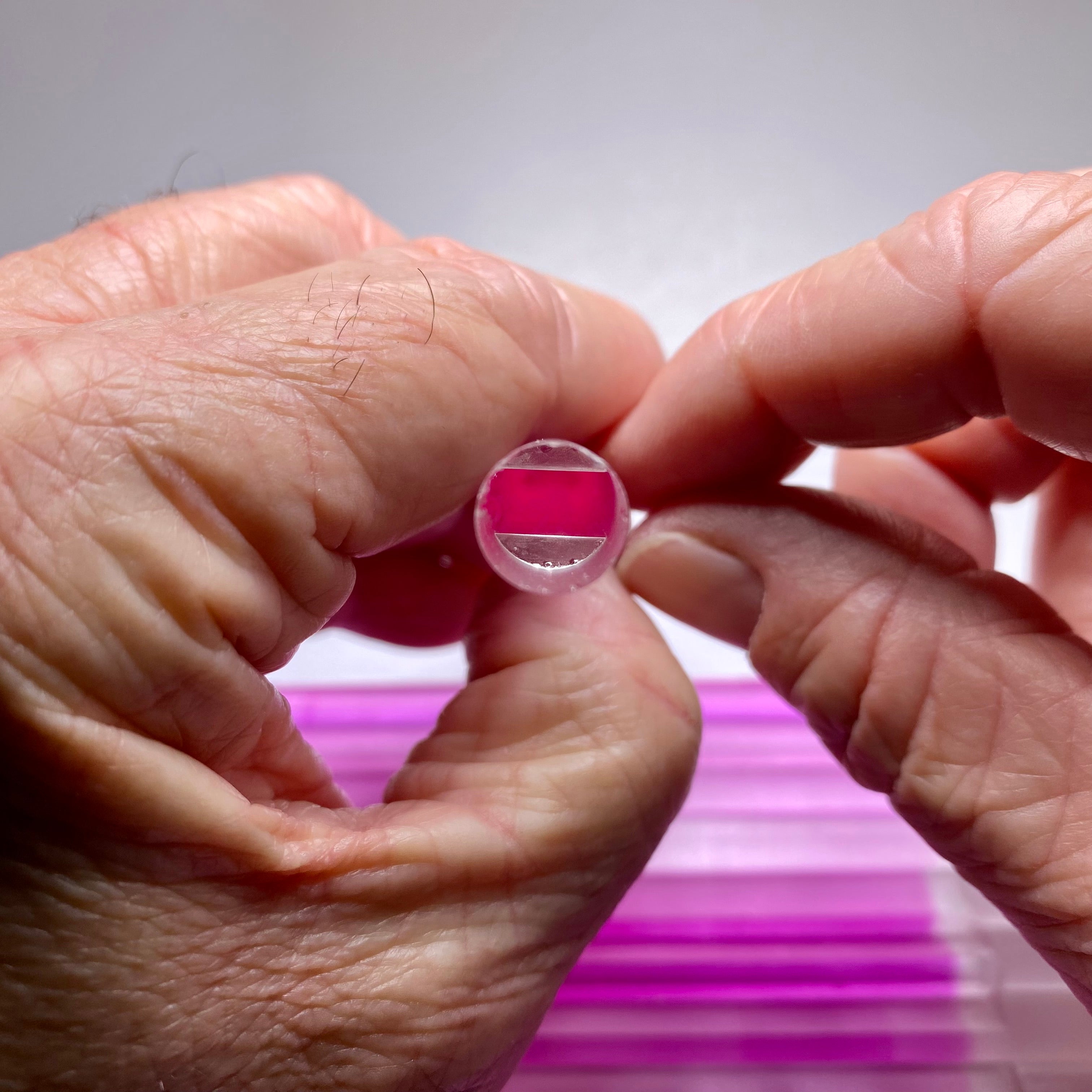 Ruby Smooth Laser Rod – Synthetic Corundum (Chromium-Doped)