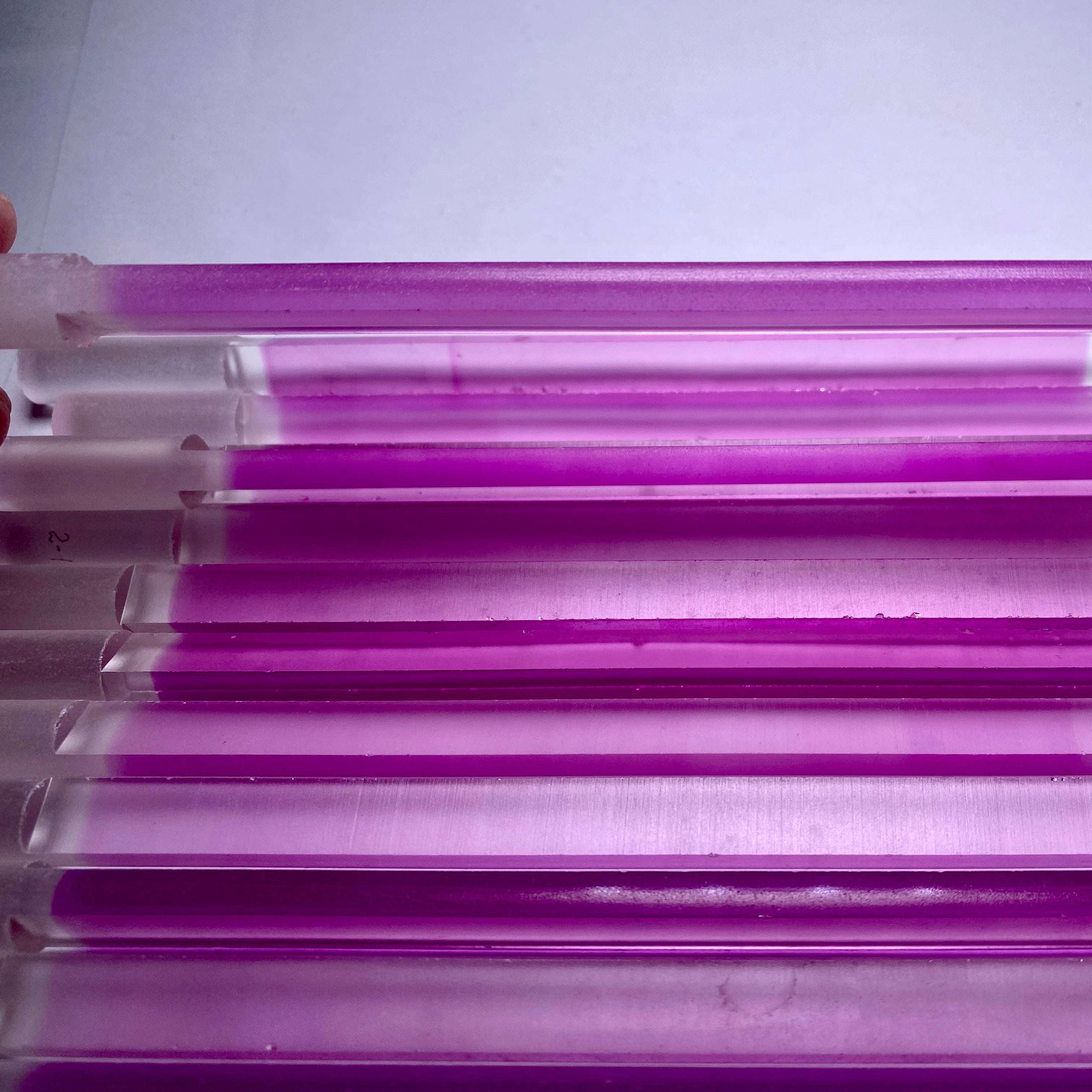 Ruby Smooth Laser Rod – Synthetic Corundum (Chromium-Doped)