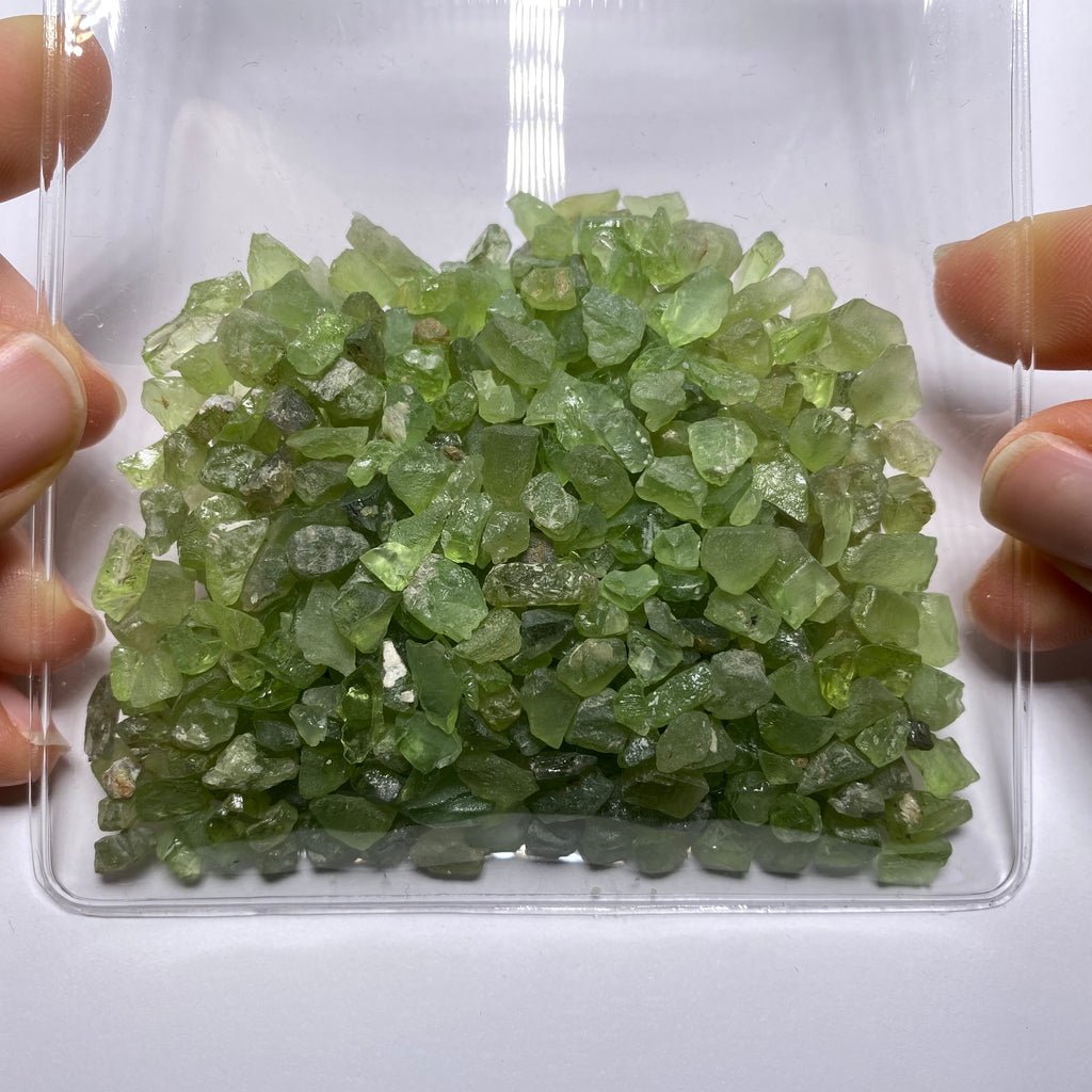 Burmese Peridot -Melee-size