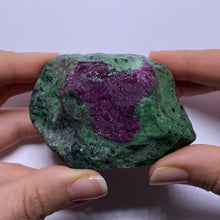 Load image into Gallery viewer, Ruby in Zoisite - Tanzania
