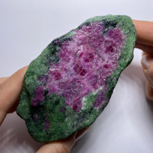 Load image into Gallery viewer, Ruby in Zoisite - Tanzania
