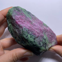 Load image into Gallery viewer, Ruby in Zoisite - Tanzania
