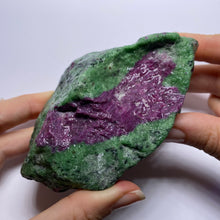 Load image into Gallery viewer, Ruby in Zoisite - Tanzania
