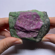 Load image into Gallery viewer, Ruby in Zoisite - Tanzania
