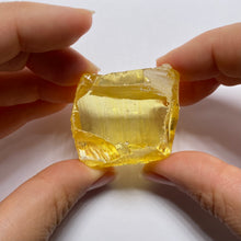 Load image into Gallery viewer, Yellow Cubic Zirconia
