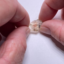 Load image into Gallery viewer, Sunstone - Oregon, USA
