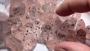 no.190 カチ割りのrainbow quartz 一点物 Quartz with Diopside | Cab | Cabochon | Cab Rough | Cabbing Rough
