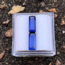 Load image into Gallery viewer, #33 Blue Synthetic Corundum
