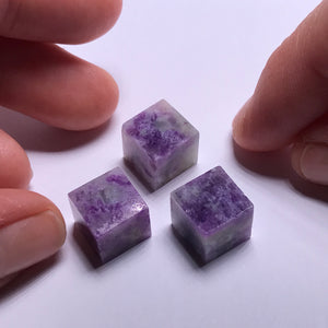 Hackmanite Cube Parcels