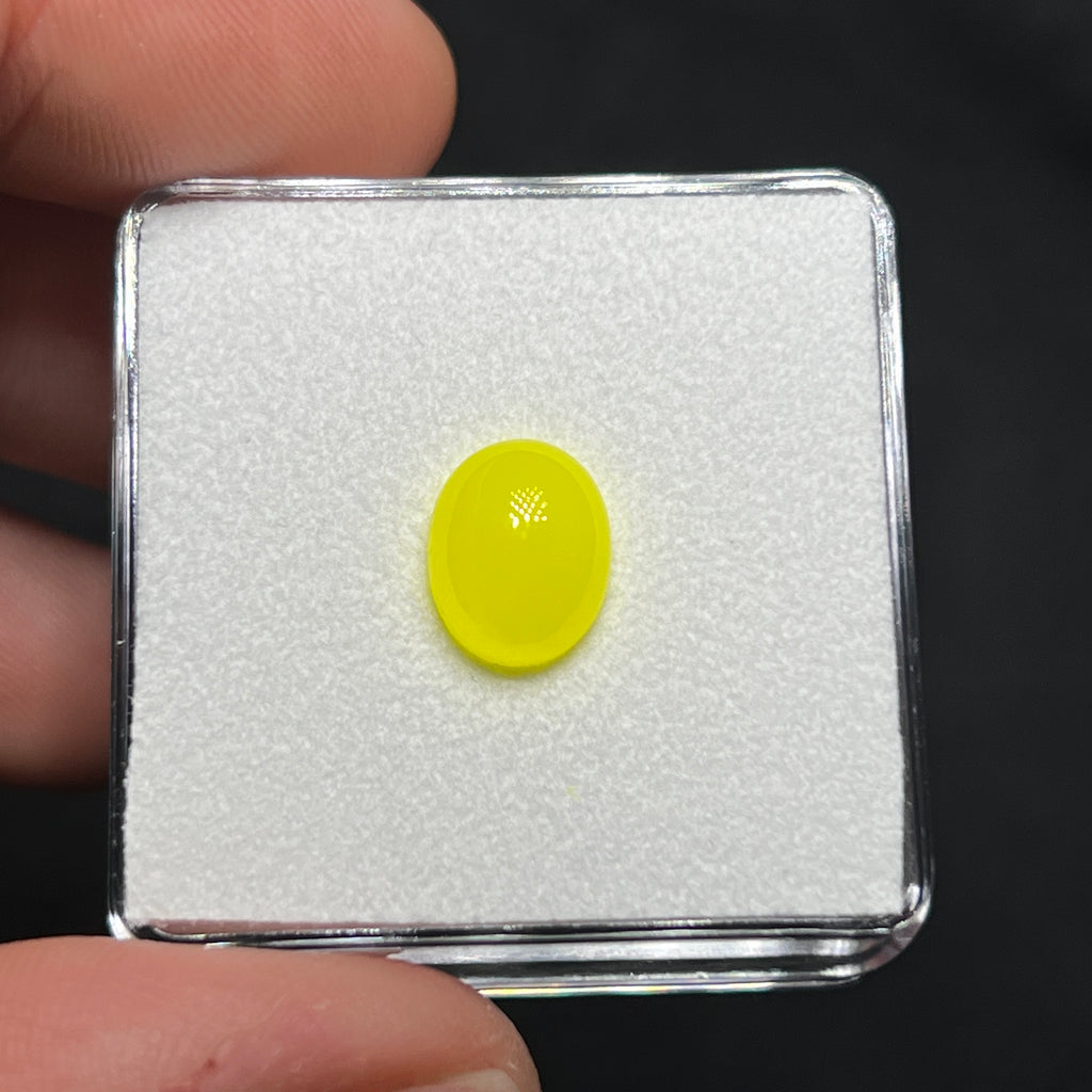 Neon Yellow YAG - Cabbing Rough