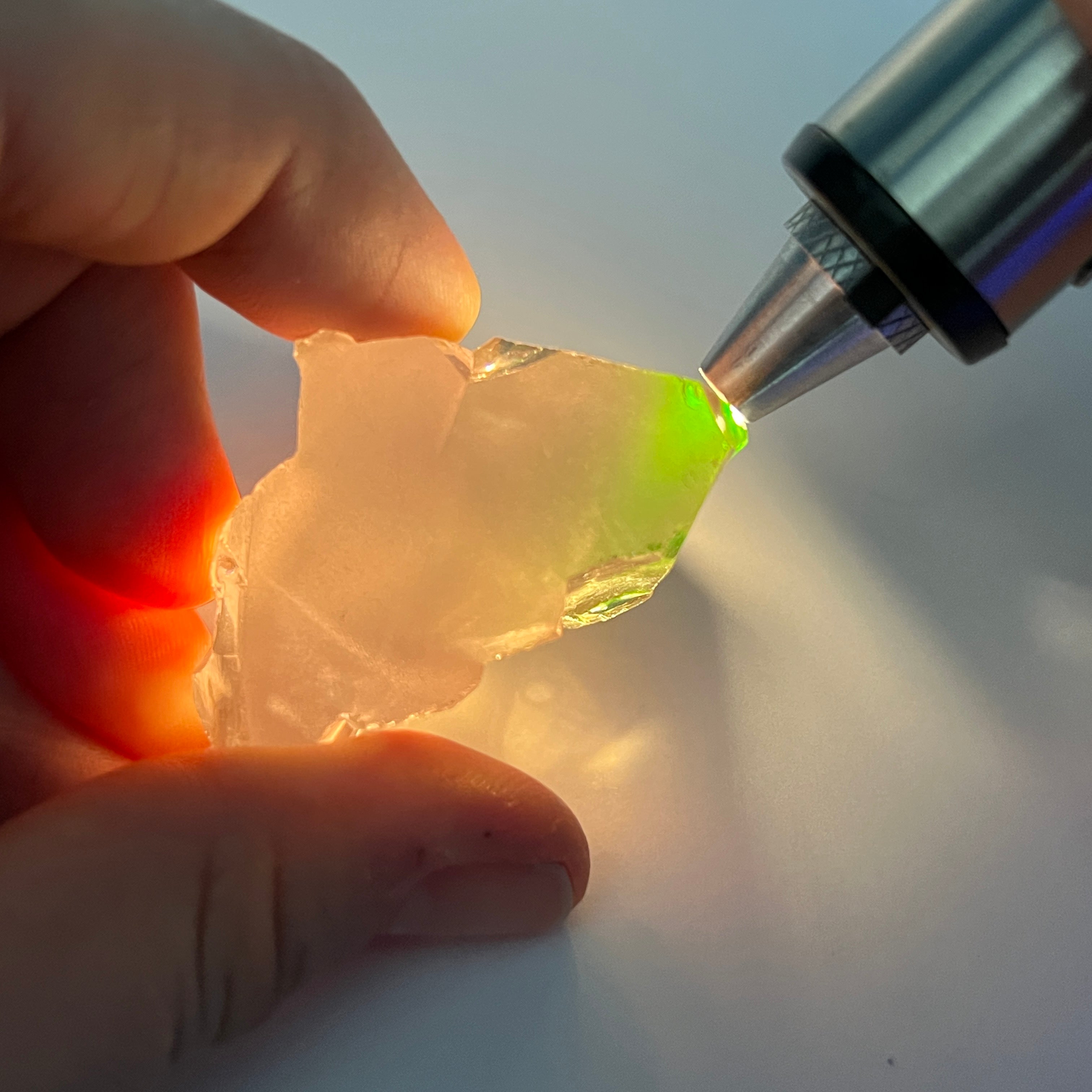 #9 Green/Peach CZ - Color Shift