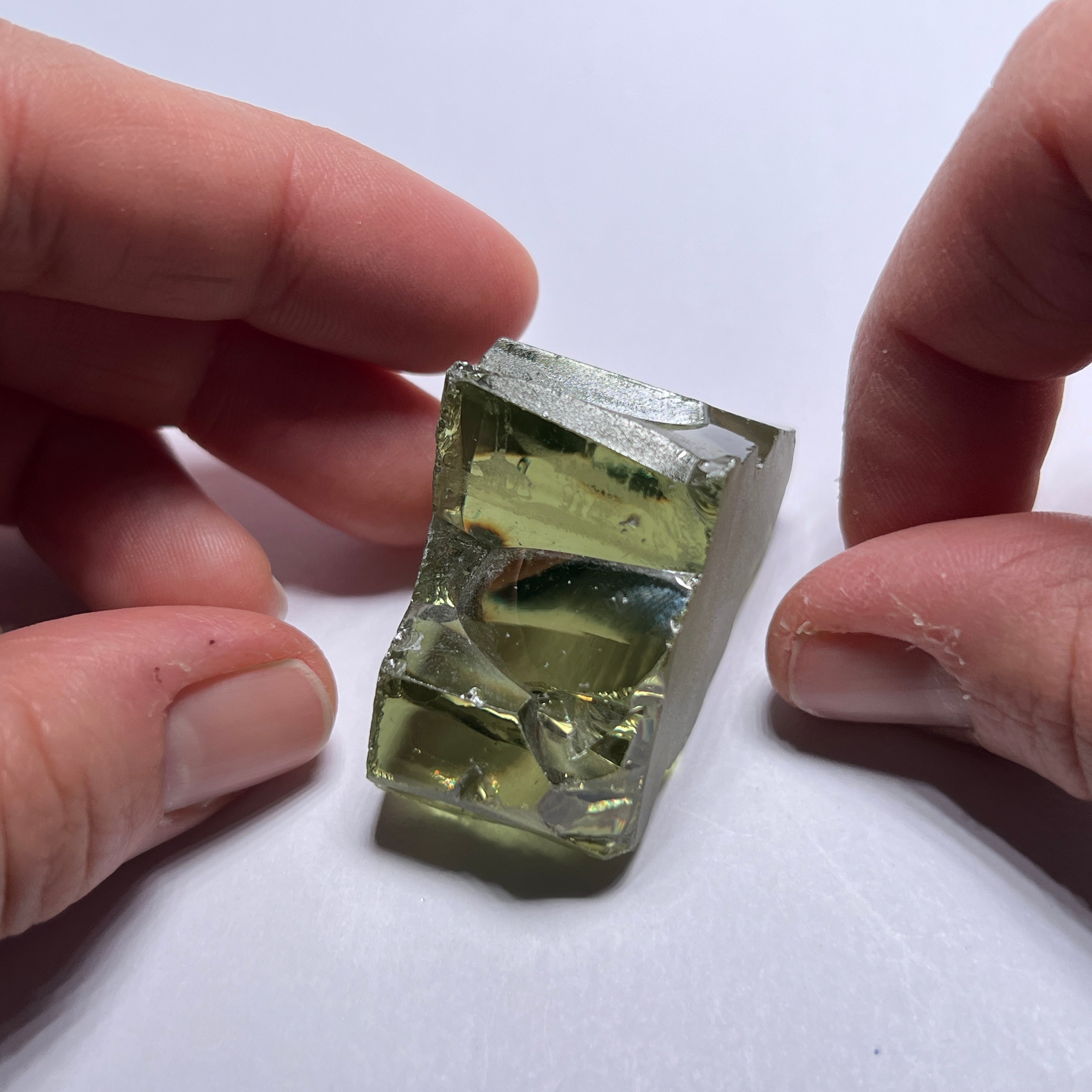 #9 Green/Peach CZ - Color Shift