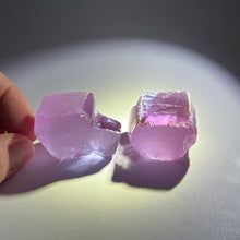 Load image into Gallery viewer, #3 Purple/Pink CZ - Color Shift
