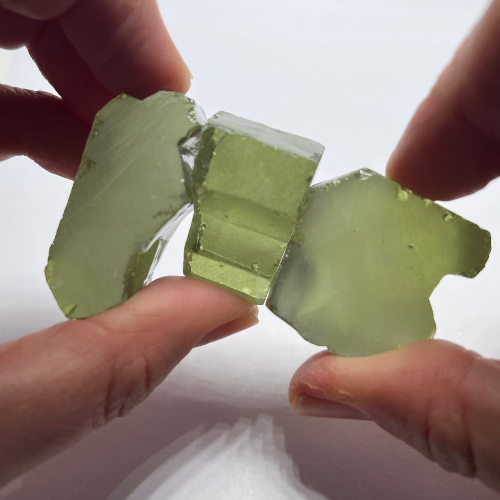 #9 Green/Peach CZ - Color Shift