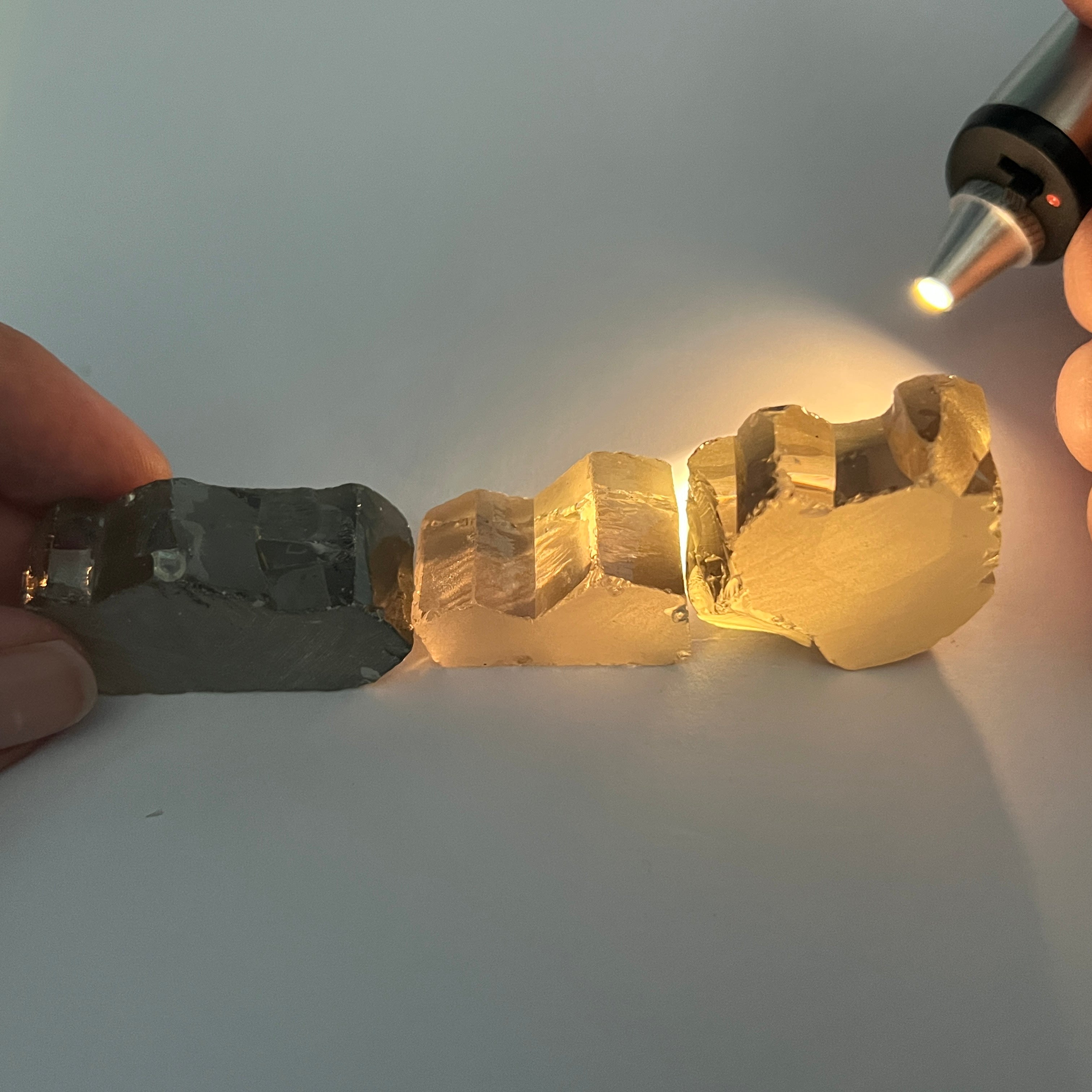 #9 Green/Peach CZ - Color Shift