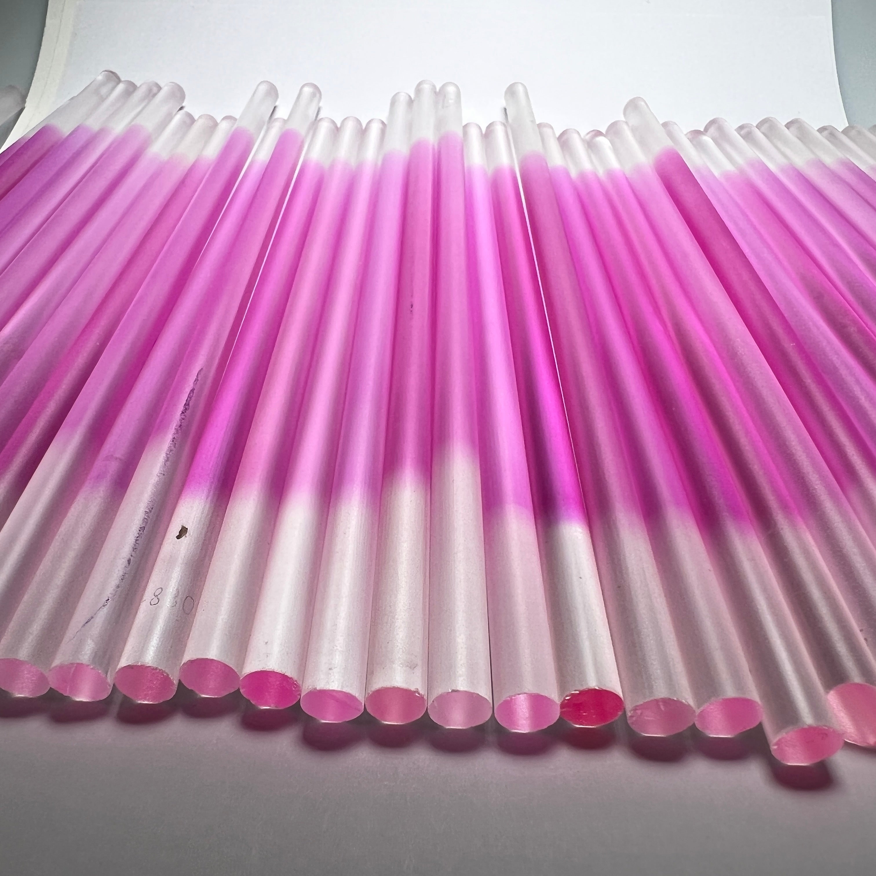 Ruby Round Laser Rod – Round Synthetic Corundum (Chromium-Doped)